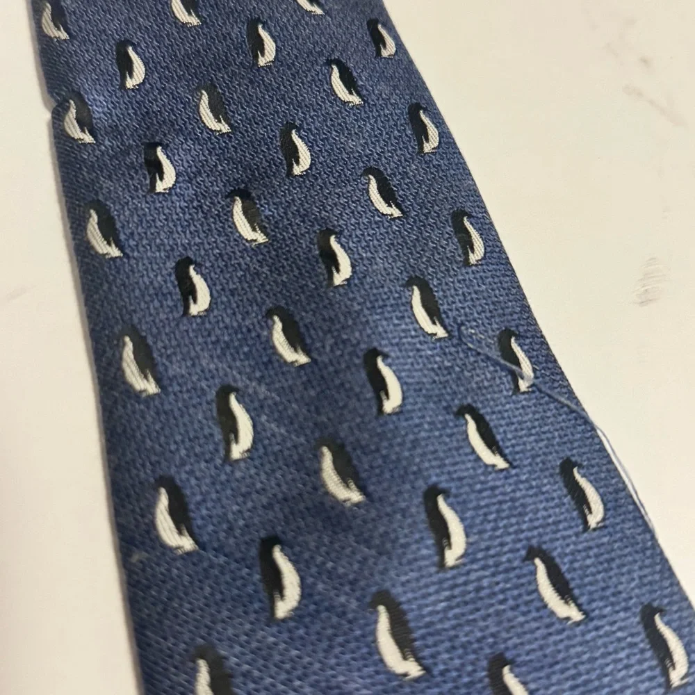 Van Heusen Navy‎ Tie with Silver Accents